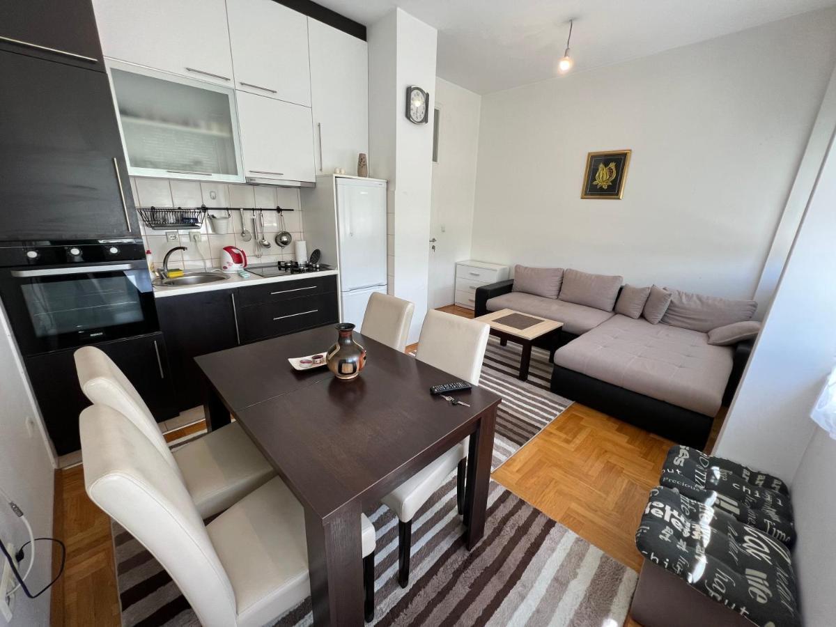Jimmy'S Apartment Сараево Екстериор снимка